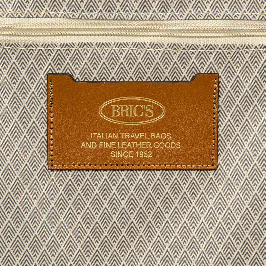 Bellagio Baule Trunk Check In - Image 89